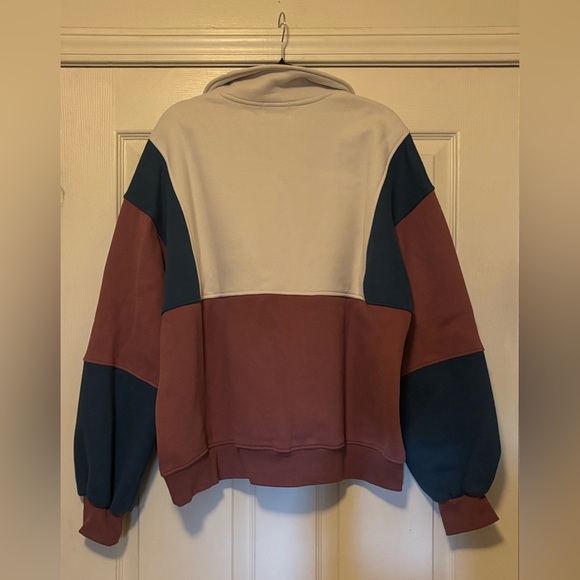 Jubilee Oversized Color Block Sweatshirt NWOT - Picture 5 of 5